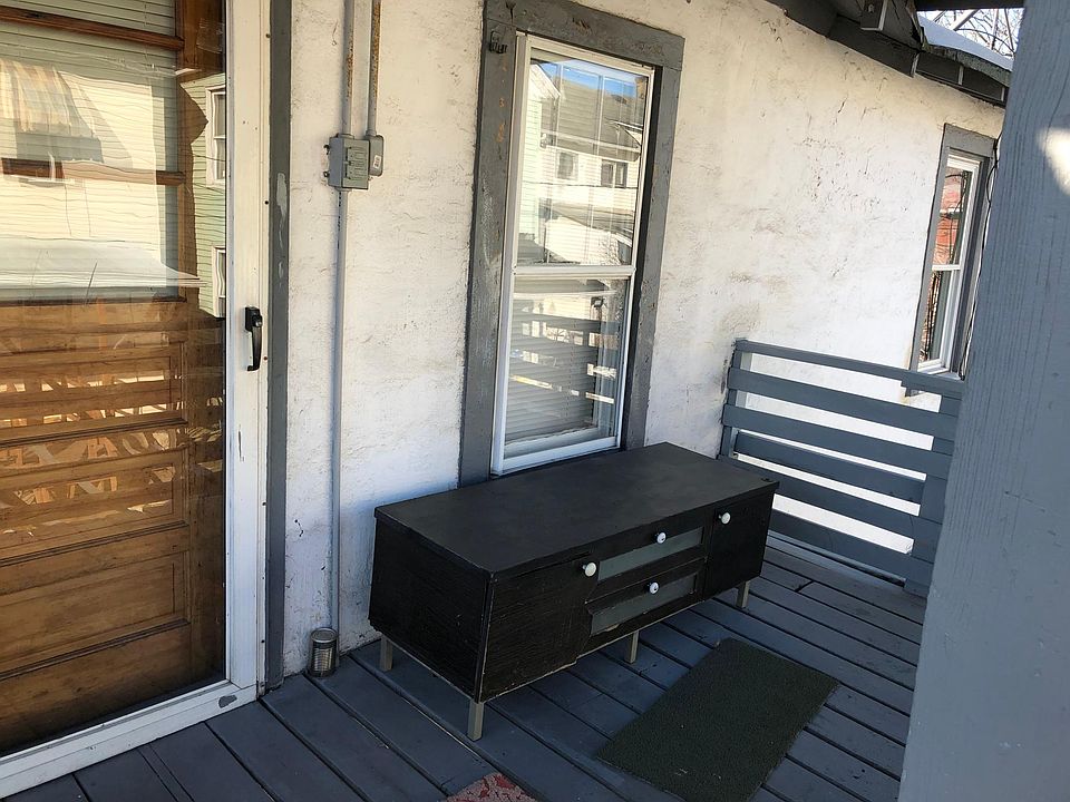 1st image of 215 Morton Ave