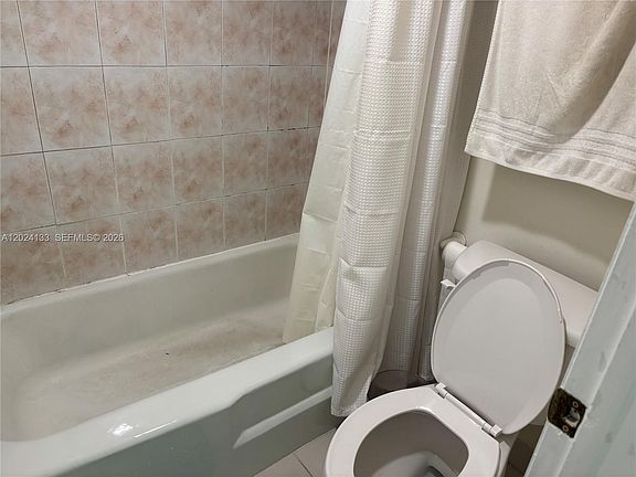 5th image of 10806 N Kendall Dr APT P26