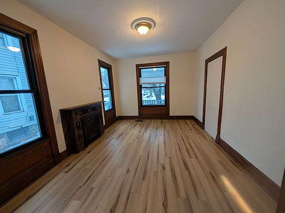 3rd image of 246 Washington Ave #1