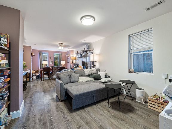3rd image of 1836 N Central Park Ave