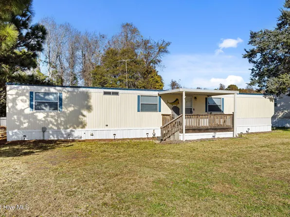 105 Ronnie Road, Beaufort, NC 28516