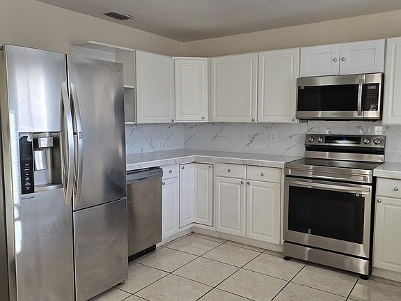 2nd image of 28021 SW 142nd Ct #28021