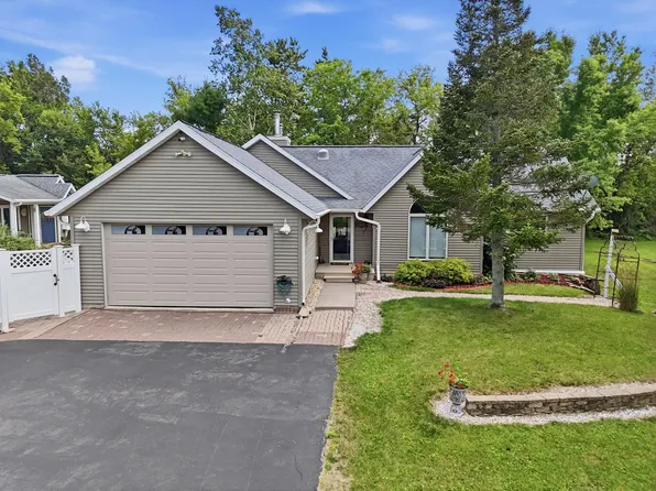 W6479 Gem Ave, Endeavor, WI 53930