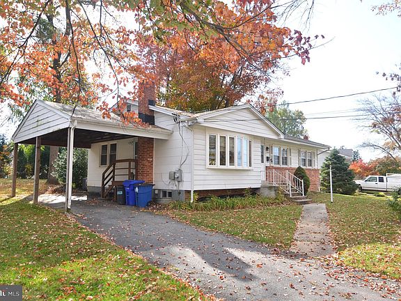 2nd image of 13911 Marianna Dr