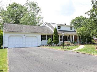 70 Knoll Rd, Parsippany, NJ 07054