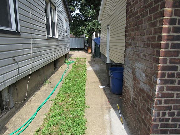 3rd image of 11019 169th St