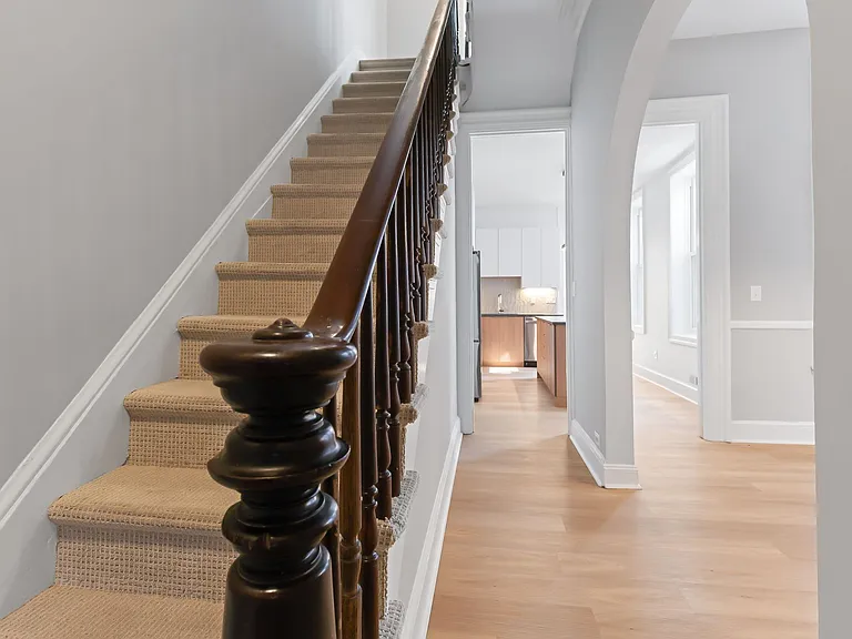349 N Mulberry St — Photo 20