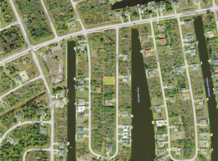 8307 Tracy Cir, Port Charlotte, FL 33981