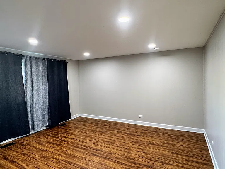 134 S Salem Dr — Photo 3