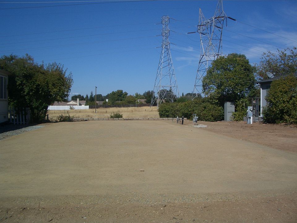 Greenbelt lot