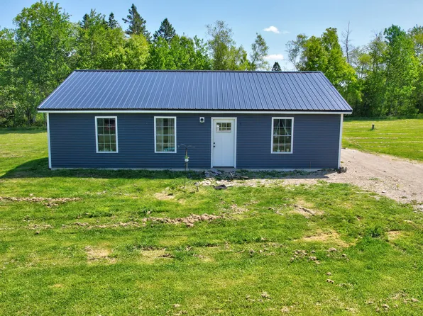 1 Eagle Ridge Drive, Winterport, ME 04496