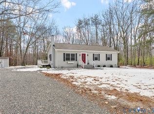 1339 Harris Creek Rd, Louisa, VA 23093