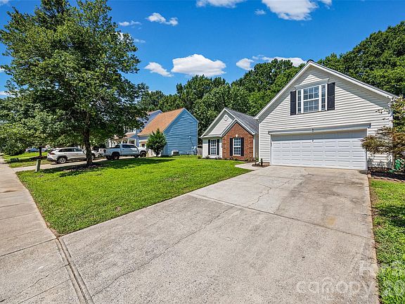 2nd image of 12630 Ivey Creek Dr
