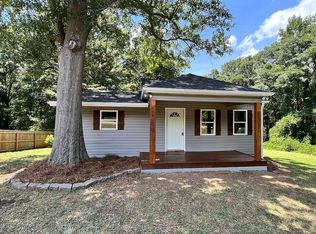 104 Delaware St, Chesnee, SC 29323