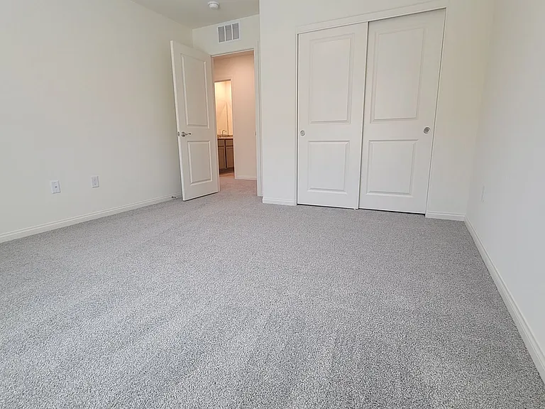 4552 Merlot Hills Ave — Photo 35