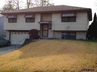5848 S 49th Ave, Omaha, NE 68117