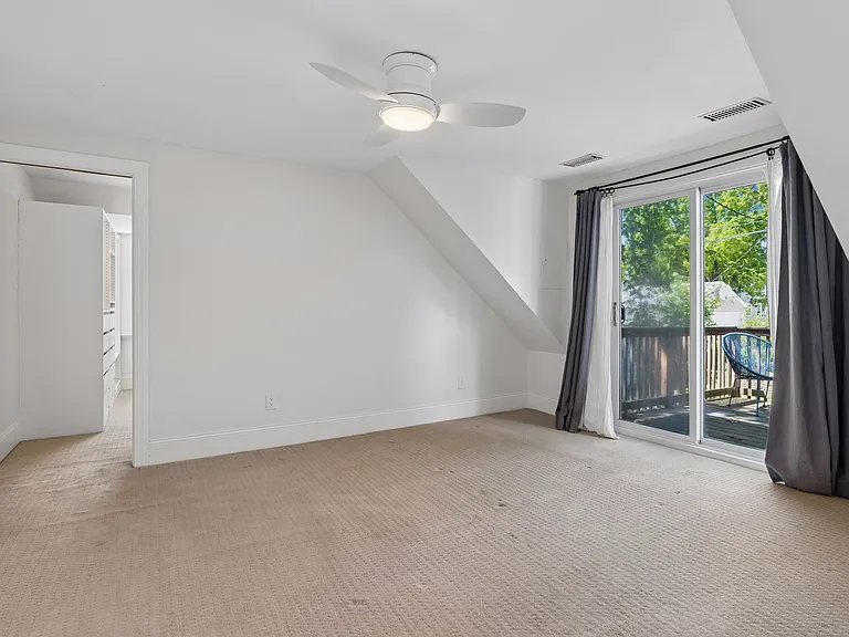 4432 Upton Ave S — Photo 21