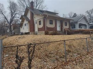 7146 Bales Ave, Kansas City, MO 64132