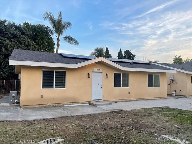 11903 Deana St — Photo 1