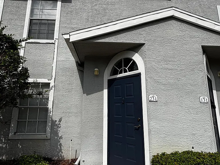 1610 Columbia Arms Cir #231 — Photo 2
