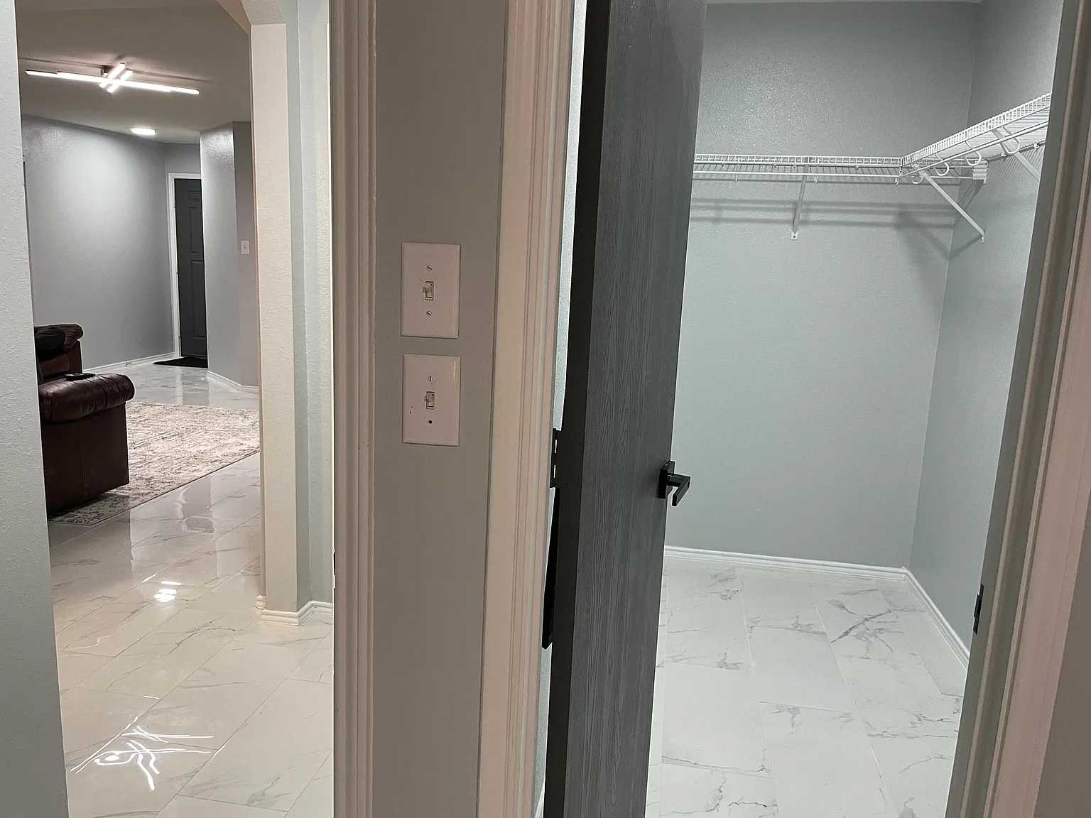 3 bed, 1196 sqft, $4,300 — Photo 3
