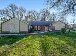 276 S Fairfield Rd, Bellbrook, OH