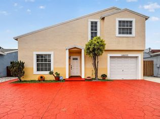 18977 NW 63rd Court Cir, Hialeah, FL 33015