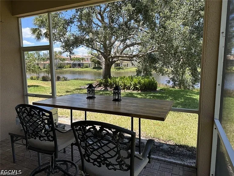9120 Red Canyon Dr — Photo 3