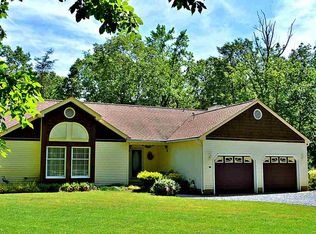 3 Shawmount Ave, Villas, NJ 08251