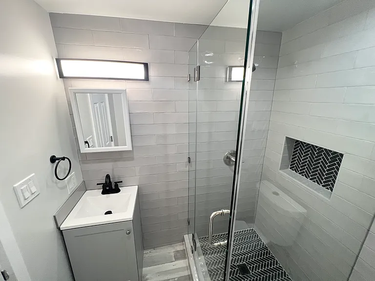 4225 W 120th St #D — Photo 6