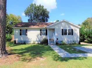 1410 E Chaloner Dr, Roanoke Rapids, NC 27870
