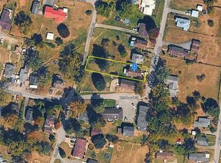 323 Hubbard St, Beckley, WV 25801