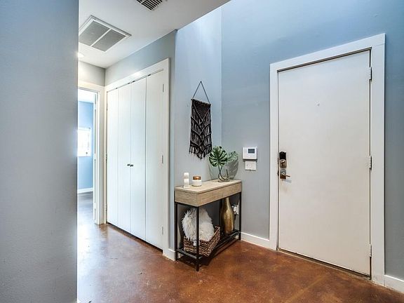 4th image of 4213 Dickason Ave APT 11