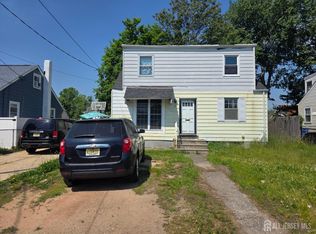 201 Summerhill Rd, Spotswood, NJ 08884