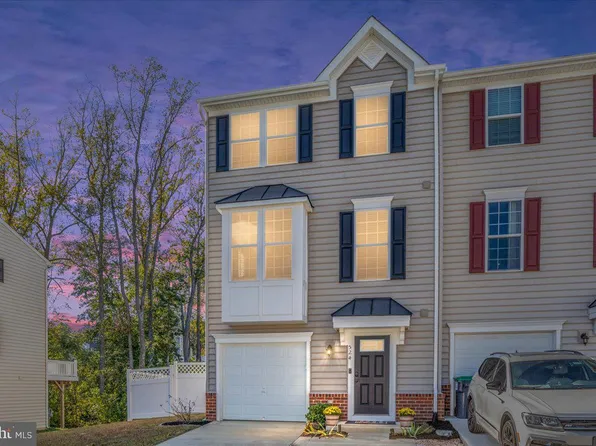 524 Landing Dr, Fredericksburg, VA 22405