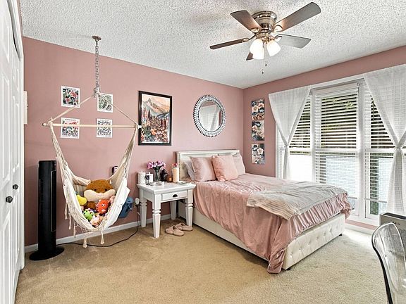 36th image of 5005 Dogwood Cir