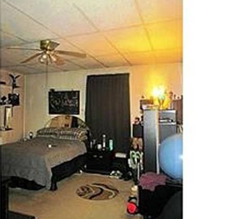 5th image of 58 Wickham Ave
