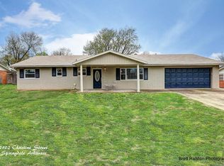 2102 Christine St, Springdale, AR 72762