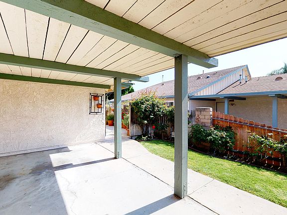 5th image of 153 W Spanish Moss Pl