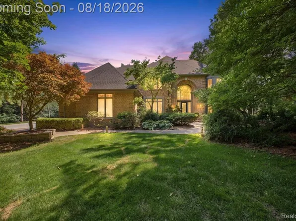 853 Lone Pine Rd, Bloomfield Hills, MI 48302
