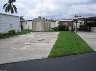 11560 Blue Warbler Dr, Fort Myers, FL 33908