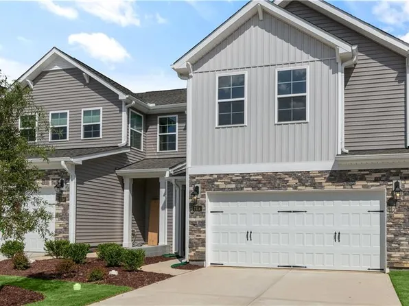 131 Briarwood Ln, Bermuda Run, NC 27006