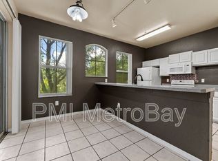 5039 Sunridge Palms Dr APT 204, Tampa, FL 33617