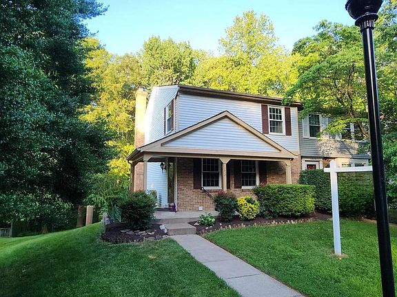 2nd image of 10921 Harpers Square Ct