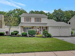 58 Gladiola Dr, Howell, NJ 07731
