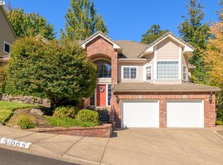 2003 Morning View Dr, Eugene, OR 97405