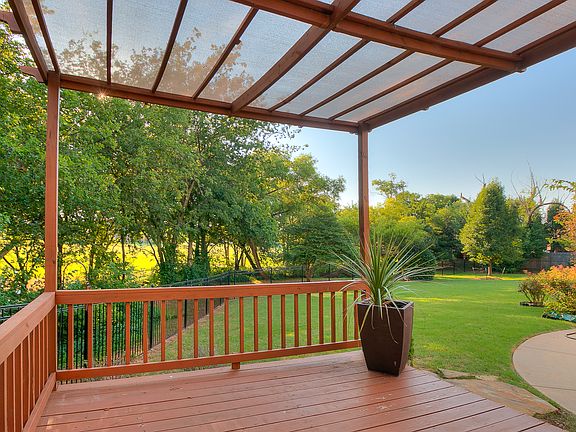 5th image of 10613 Turnberry Ln