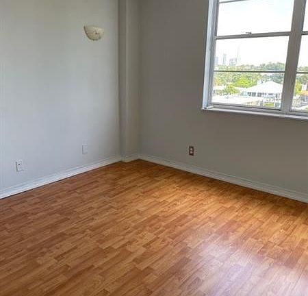 4th image of 1600 SE 15th St APT 509