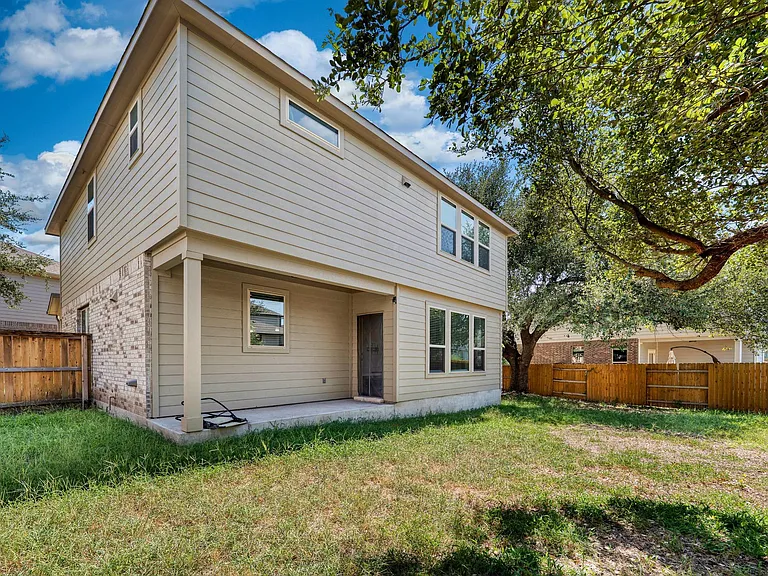 9010 Gage Dr — Photo 28