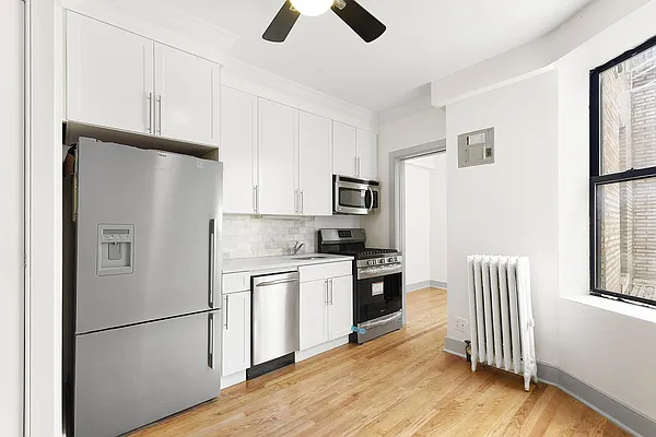 Rented by Curzon Real Estate | media 14